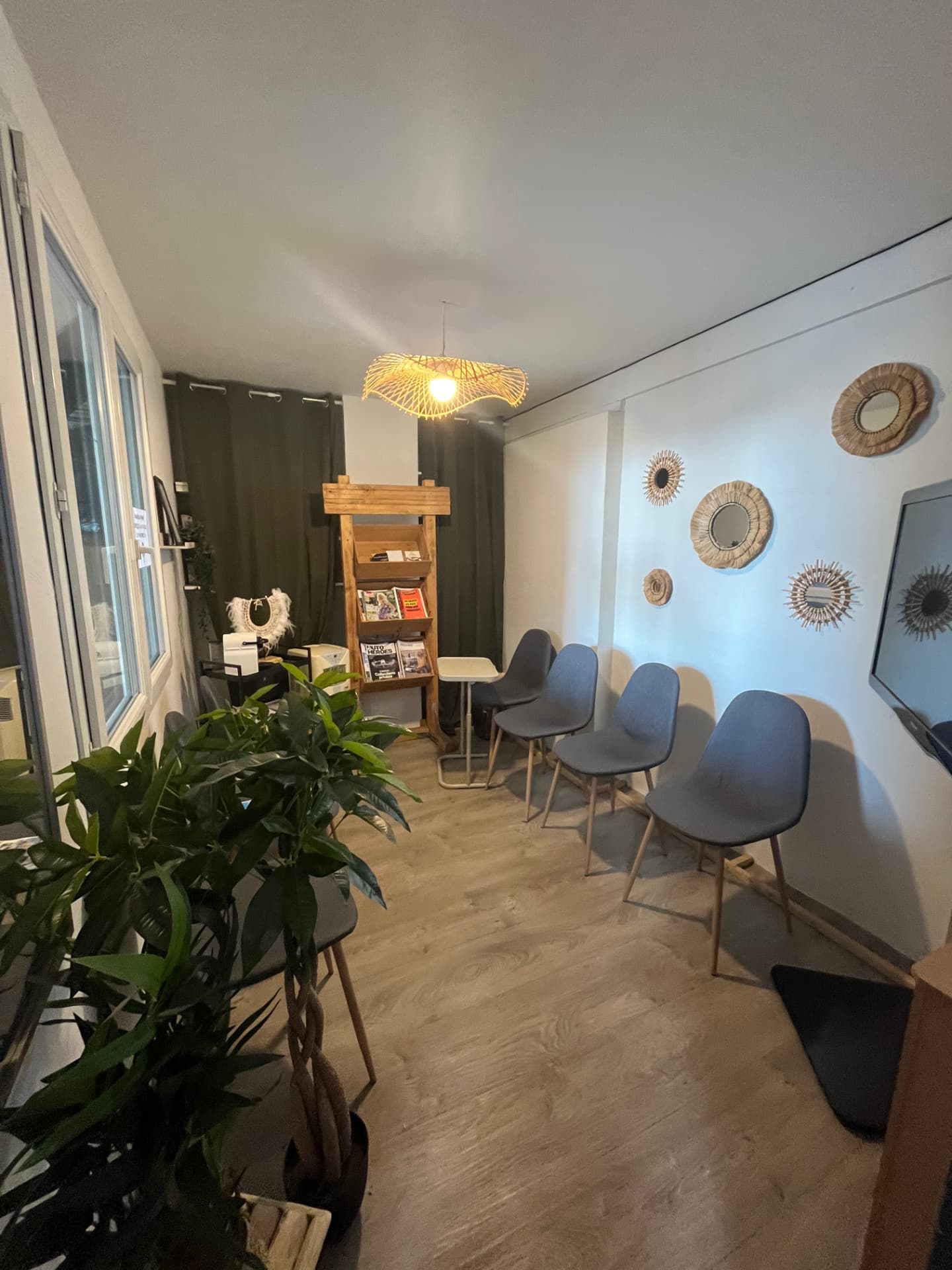 Espace d'accueil d'Aquitaine Rechange Auto – attelage Bordeaux, Gironde