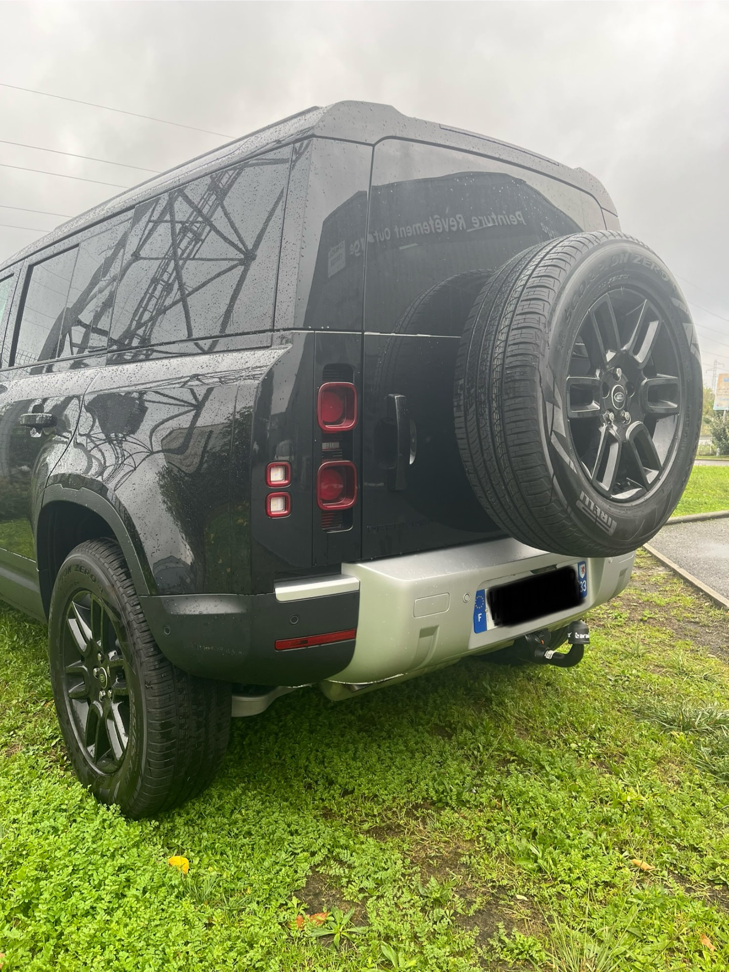Land Rover Defender 2019 – après la pose de l'attelage – pose attelage Bordeaux | Aquitaine Rechange Auto