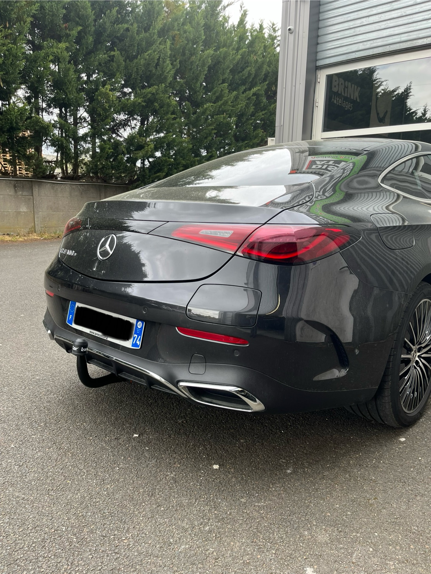 Mercedes CLE Coupé 2023 – après la pose de l'attelage – pose attelage Bordeaux | Aquitaine Rechange Auto